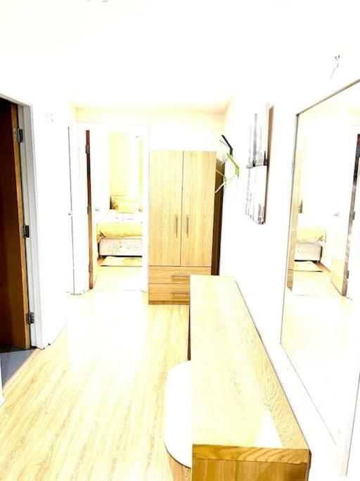 Alluring 2 Bedroom Leeds City Centre Apartment- Self Check-In,Balconied Apartment Eksteriør billede